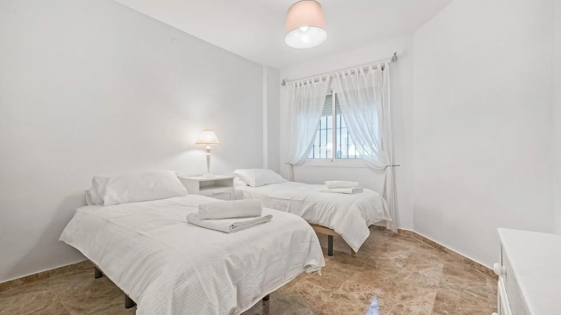 L03 Calahonda Park - Apartment Sitio de Calahonda
